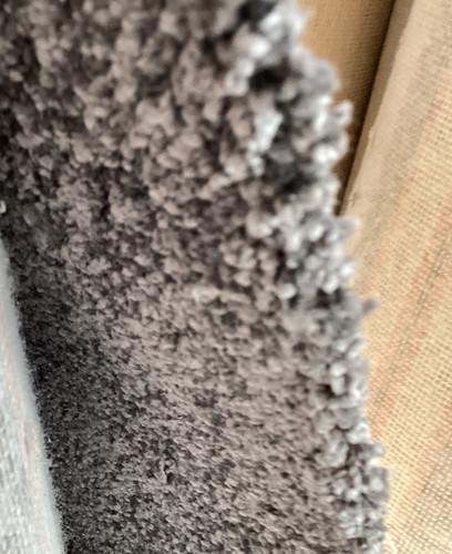 Thick pile carpet - thick, remnant