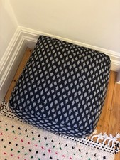 Graham green pouffe floor - &,
