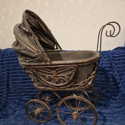 Ornate victorian style small - victorian,