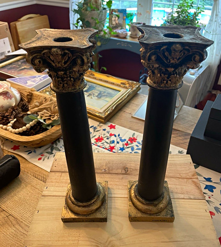 Pair black gold - &, column