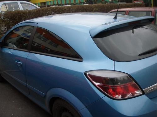Roof spoiler for astra mk5 - spoiler,