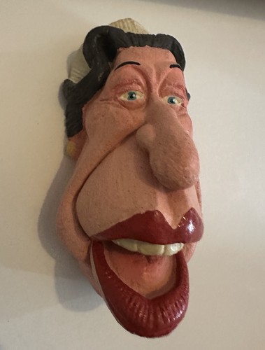 Spitting image bendy - spitting,