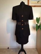 Ladies Vintage Mondi Black Short Sleeve 2 Piece Skirt Suit 10 Gold Emb “ Safari”