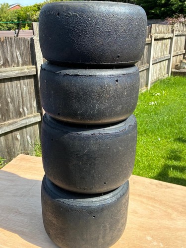 Set used kart tyres - of,
