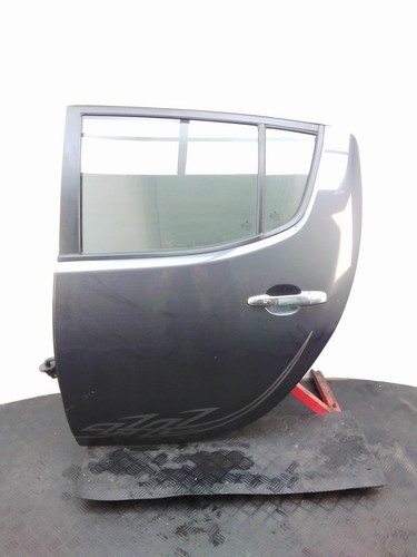 Mitsubishi l200 rear - door, n/s