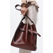 Zara knitted  stitch bucket