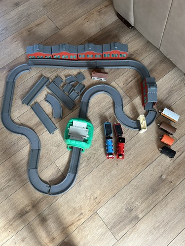 Tomy thomas trackmaster train - thomas,