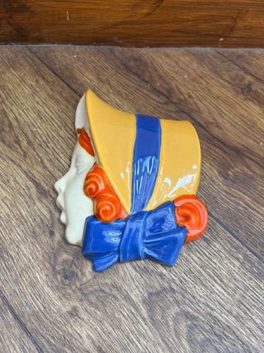 Art deco royal dux face - face, wall