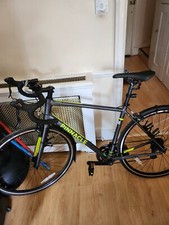 Pinnacle Laterite 1 Road bike Grey medium w/ SKS Raceblade Pro mudguards RRP£450