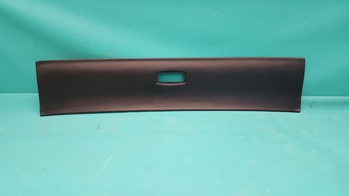 Mercedes benz w116 - mercedes-benz, lining
