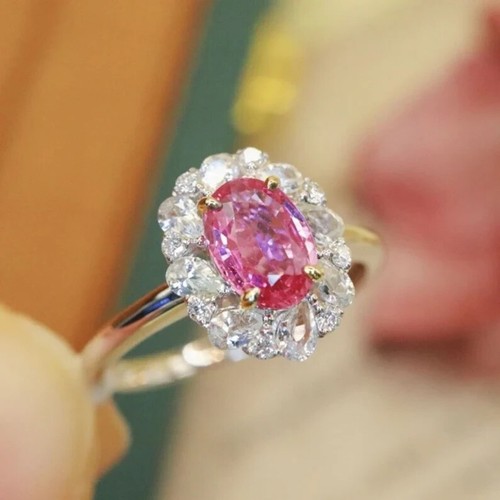 Oval cut natural - oval, pink