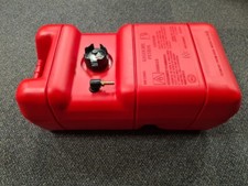 UNIVERSAL NEW 22 L Plastic Petrol Tank Outboard Motor Engine Fuel Gauge 4.8 G