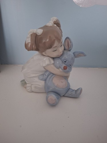 Nao lladro girl with blue - girl,