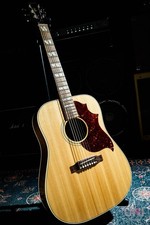 Gibson Hummingbird Studio /