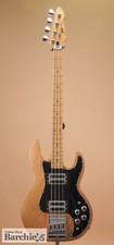 Peavey T-40 Bass Guitar Made