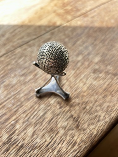 Gutty golf ball - gutty, pepper