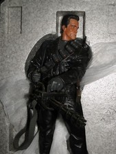 T2 TERMINATOR T-800 EXCLUSIVE PREMIUM FORMAT Statue SCHWARZENEGGER SIDESHOW