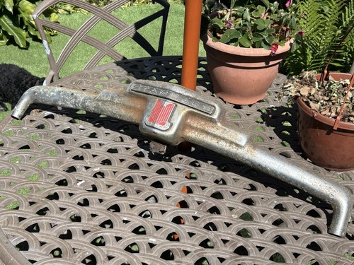 Grill top and - badges, to