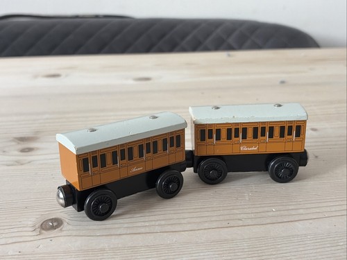 Thomas wooden railway annie - thomas,