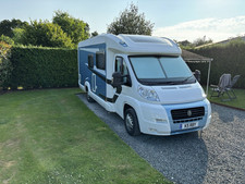 Bessacarr E560 End Bedroom