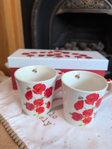 Bee tanical poppy set - poppy, 2