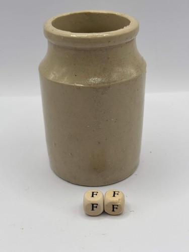 Old stoneware jar - , (ff)
