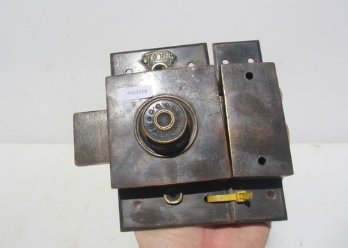 Large antique brass door lock - large,