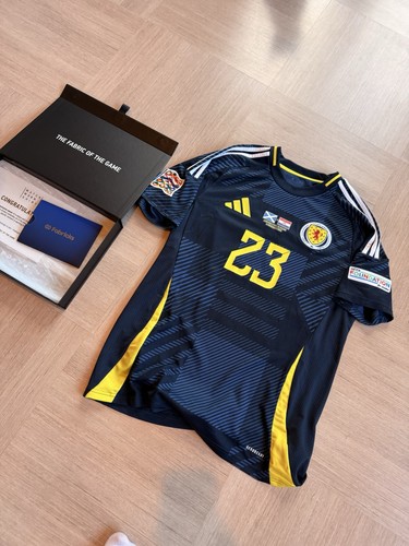 Kenny mclean signed - kenny,