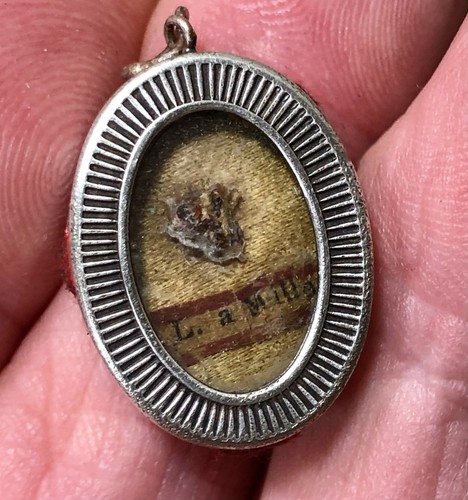 Relic blessed now saint - ,
