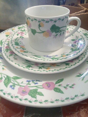 Lovely piece royal norfolk - lovely, 4