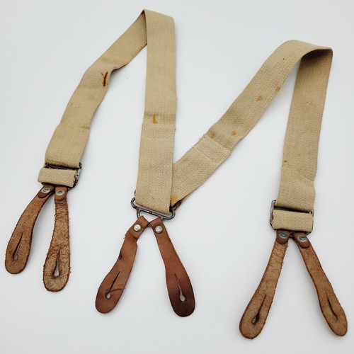 Ww2 dated braces - -,