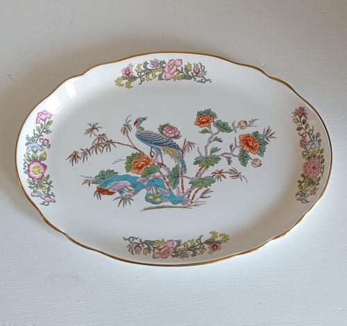 Wedgwood kutani crane - crane, oval