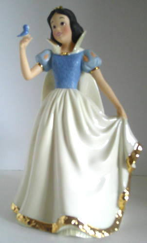 Lenox disney showcase - -,