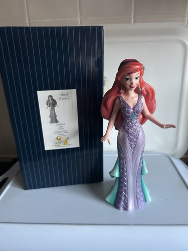 Disney showcase haute - showcase, couture