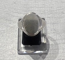 835 Silver Men’s Plain Oval Signet Ring Size R