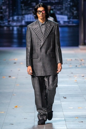 Louis vuitton abloh africa - louis,