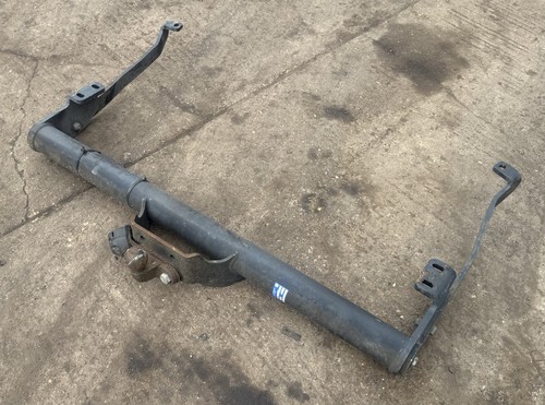 Vauxhall vivaro mk1 tow bar - vivaro,