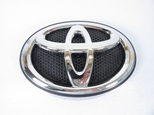 Toyota genuine 75301 05030 - toyota, 75301-05030