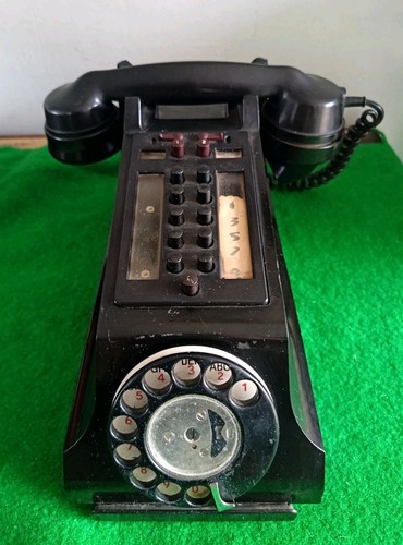 Vintage bakelite phone - bakelite,
