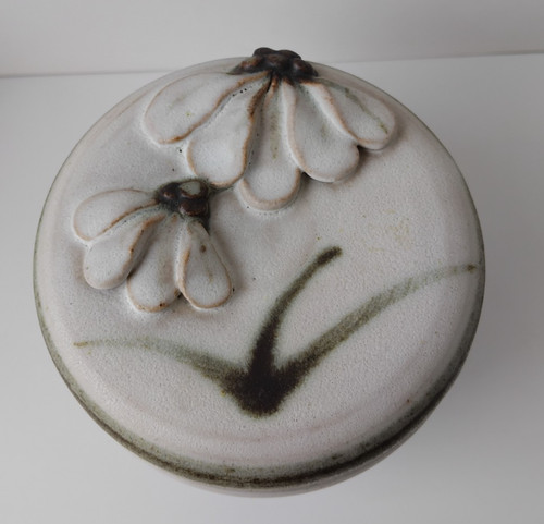 Sue todd pottery kiln lodge - todd,