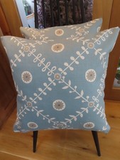 Vanessa Arbuthnott - PAIR -