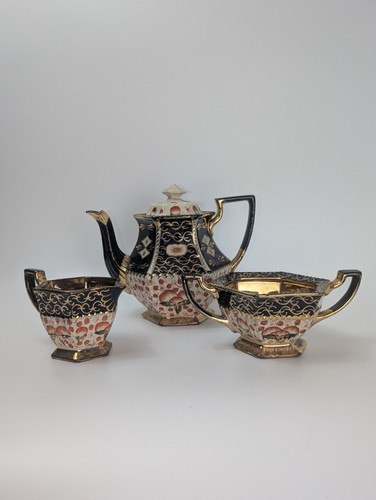 Antique imari lingard - imari, webster
