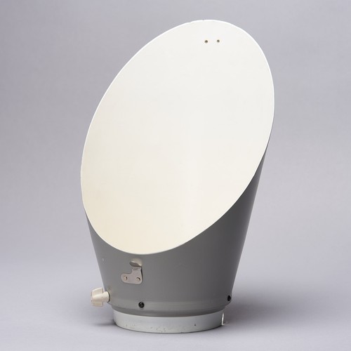 Elinchrom background reflector - background,