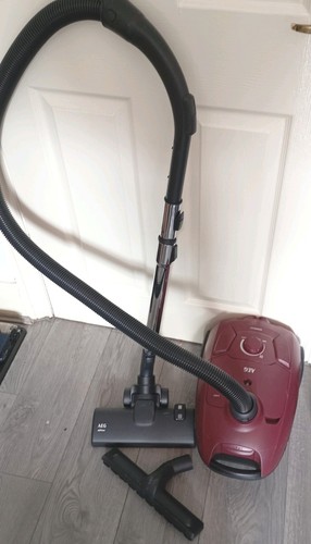 Aeg clean 5000 bagged cleaner - 5000,
