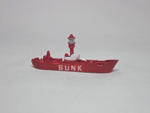 Triang minic ships sunk m735 - minic,