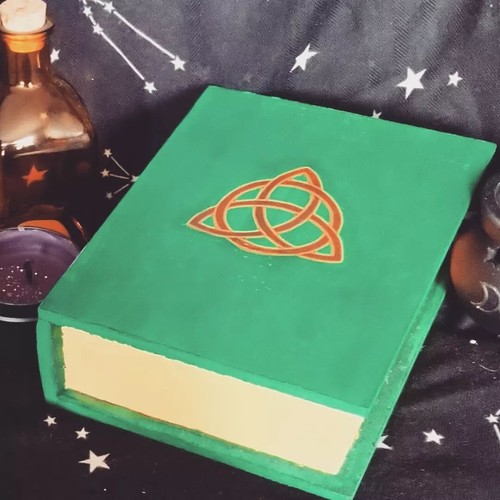 Charmed book shadows box - book,