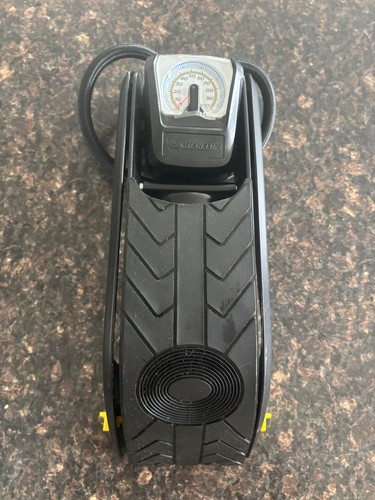 Michelin foot pump digital - foot,