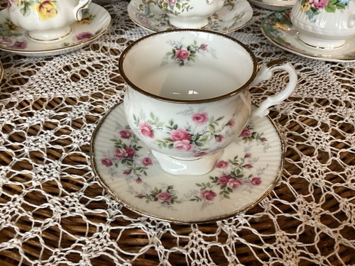 Elizabethan staffordshire hand - staffordshire,