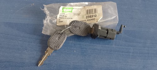 Right door cylinder - lock, for