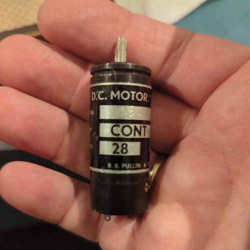 Motor 28v e91590 type - dc,